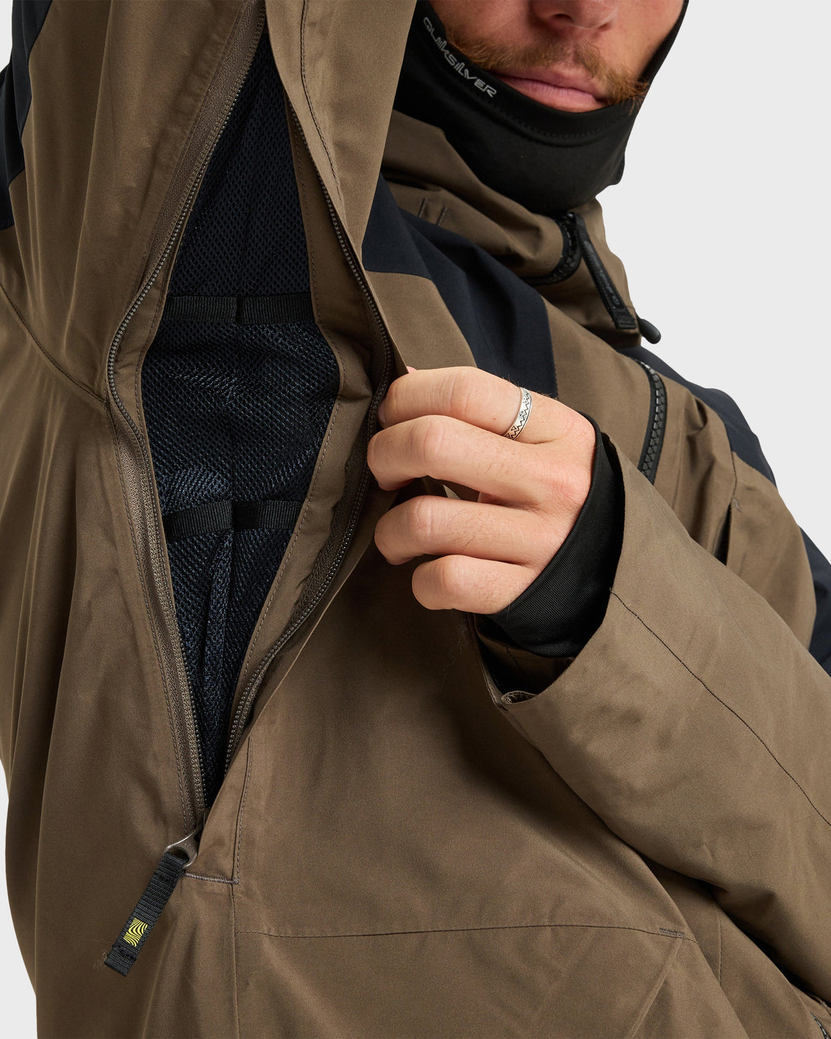 Quick Silver Forever Stretch GORE-TEX Jacket - Canteen