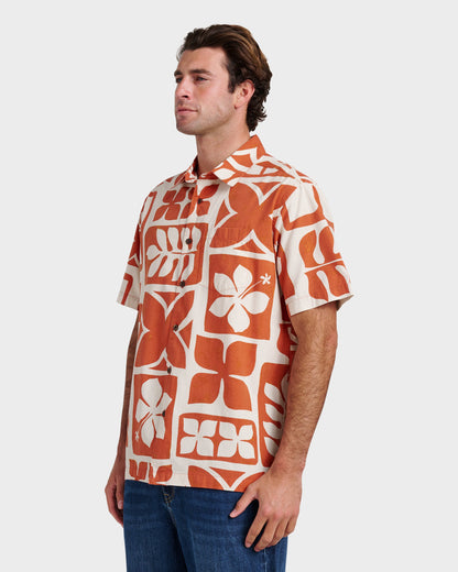 Quick Silver Waterman Tiki Island Shirt - Hot Sauce