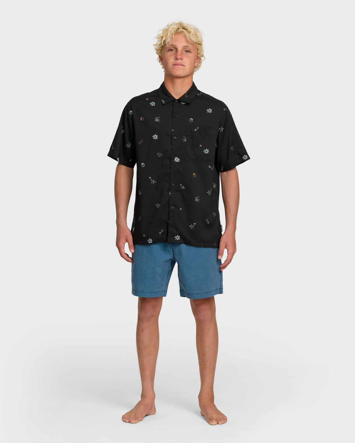 Quick Silver Beach Club Classic Short Sleeve Shirt - Black