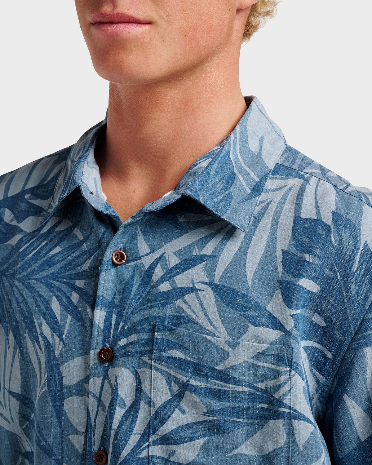 Quick Silver Waterman Botanical Short Sleeve Shirt - Midnight Navy