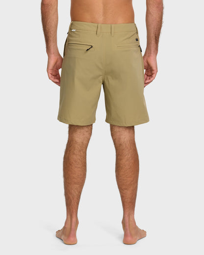 Quick Silver Union Transit 19" Amphibian Hybrid Shorts - Twill