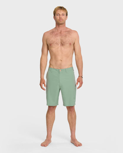 Quick Silver Union Amphibian 20" Hybrid Shorts - Herb
