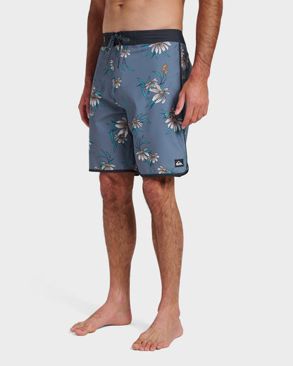 Quick Silver Surfsilk Costal Flora 19" Boardshorts - China Blue